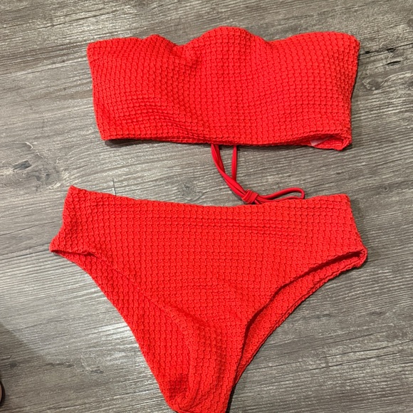 Red Textured Bikini Set - Picture 6 of 10